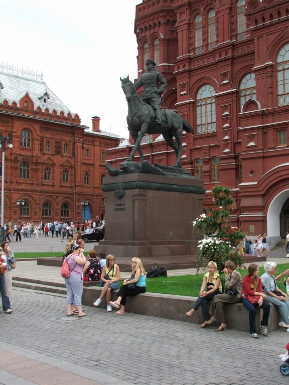 Pomnik Gieorgija Konstantinowicza Żukowa. Moskwa