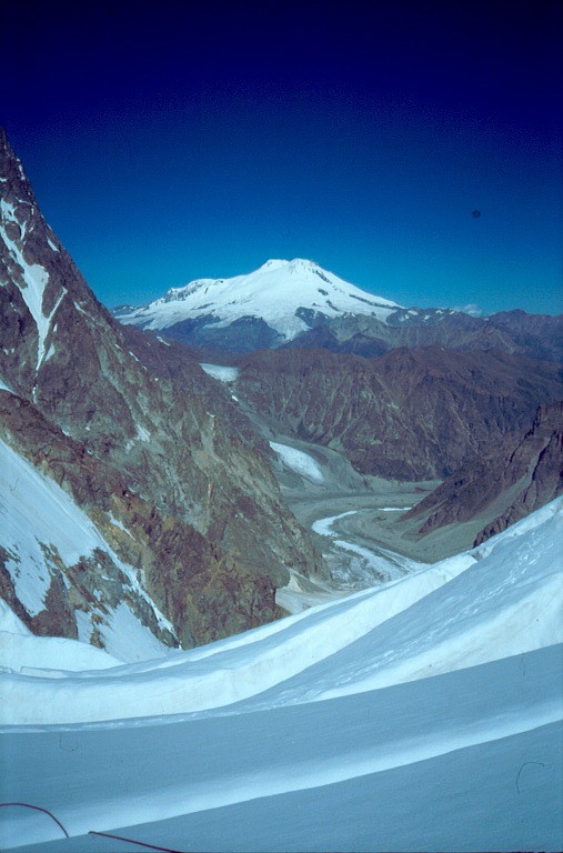 Elbrus spod Uszby