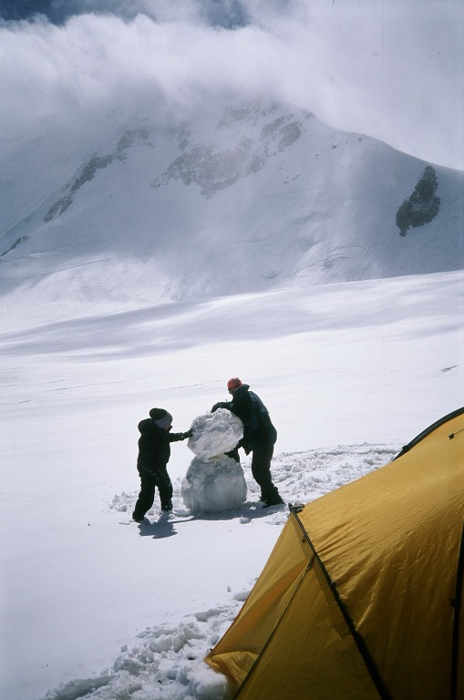 Khüiten Peak