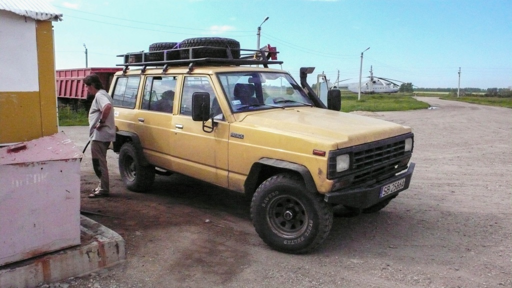 Tankowanie Nissan patrol 160 w Rosji