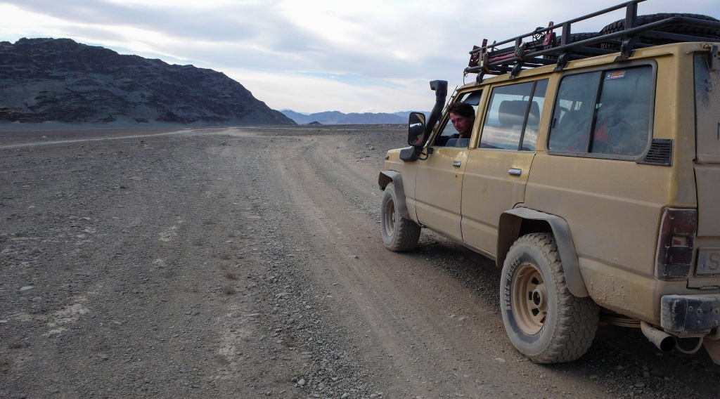 Nissan Patrol, Mongolia