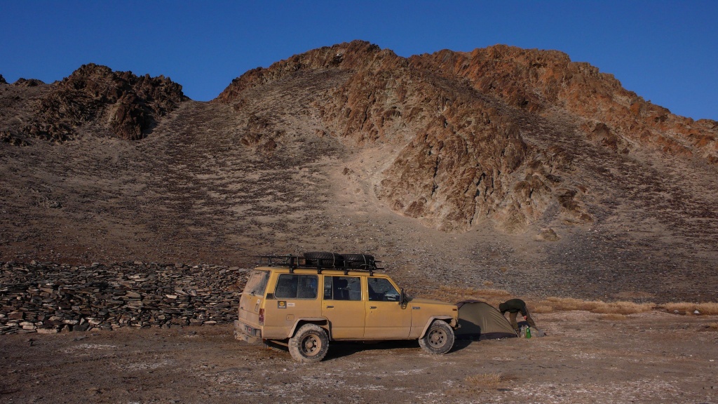 Nissan Patrol 160