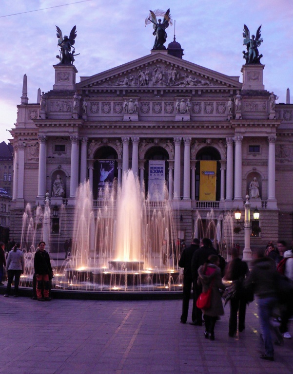 Gmach Teatru Wielkiego (Opery Lwowskiej)