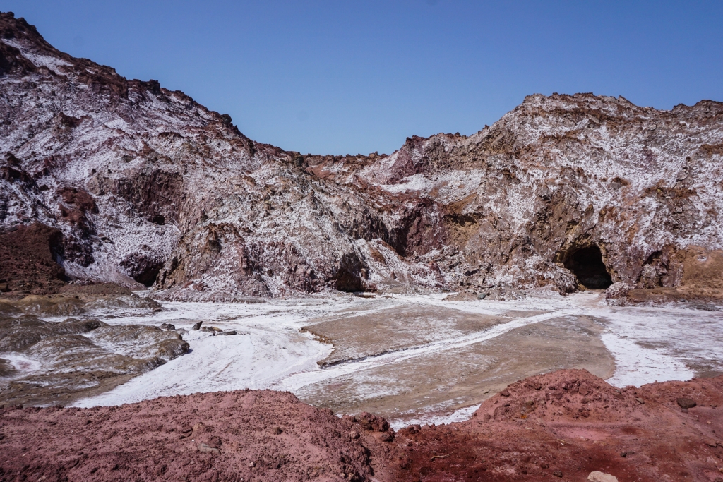 Jaskinie solne. Wyspa Qeshm. Iran