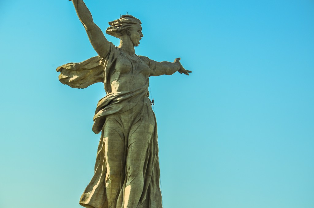 Kurhan Mamaja Pomnik Matka Ojczyzna Wzywa.y