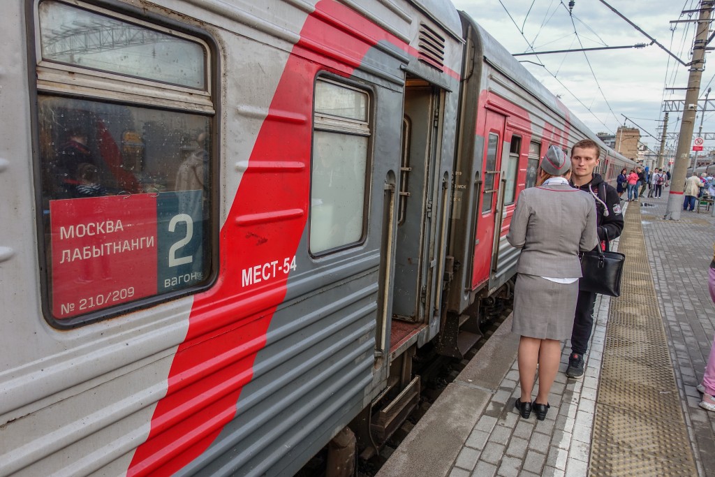 Pociąg rosyjski na dworcu w Moskwie